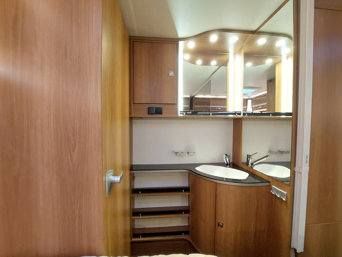 DETHLEFFS Nomad 2014