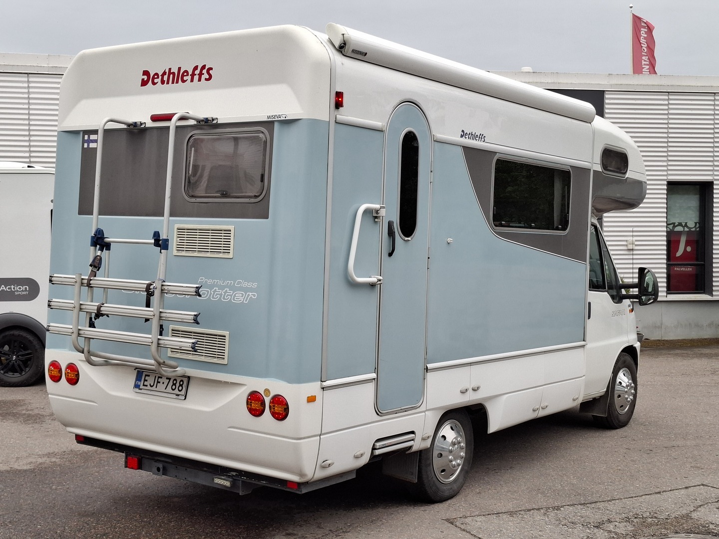 DETHLEFFS Globetrotter Premium Class A 230 2001