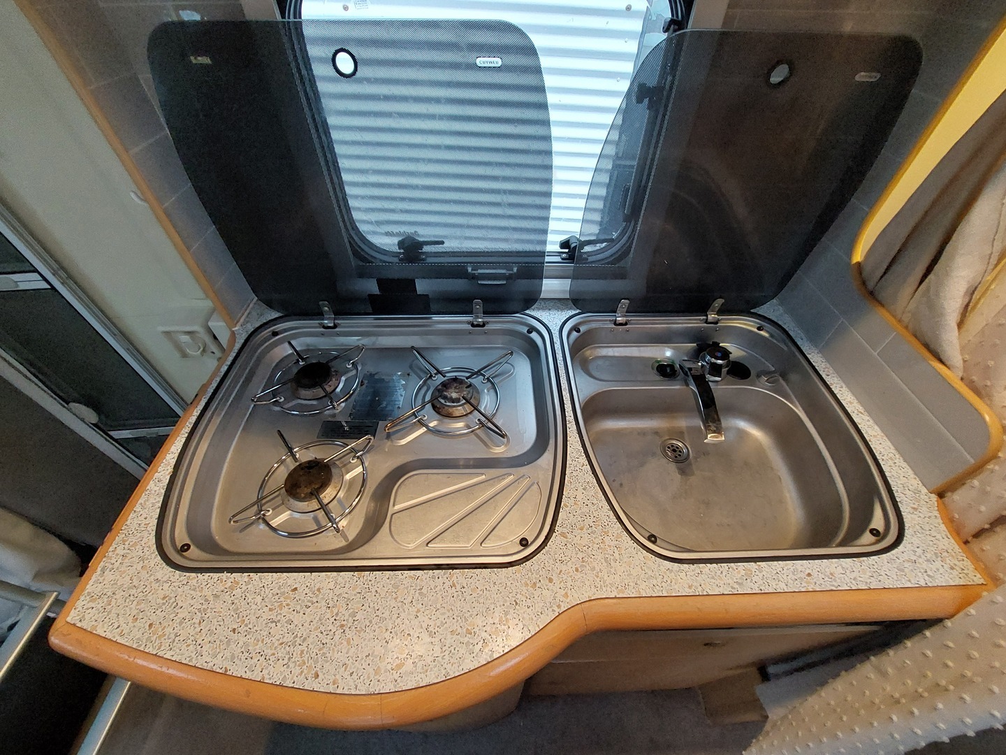 DETHLEFFS Globetrotter A 5820 2003