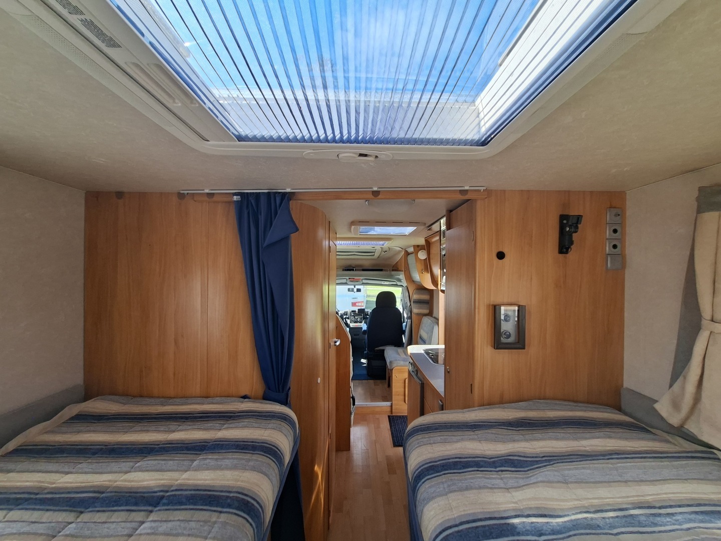 ADRIA Coral Plus 660 SL 2007