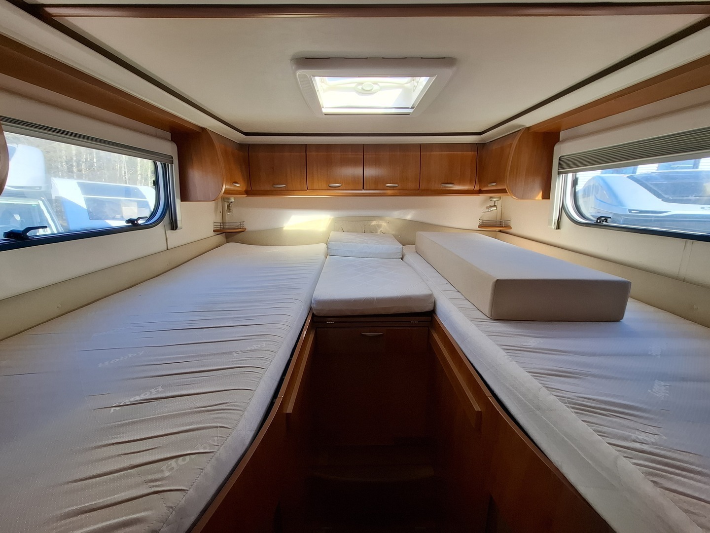 HOBBY T 500 GESC VAN Exclusive 2008