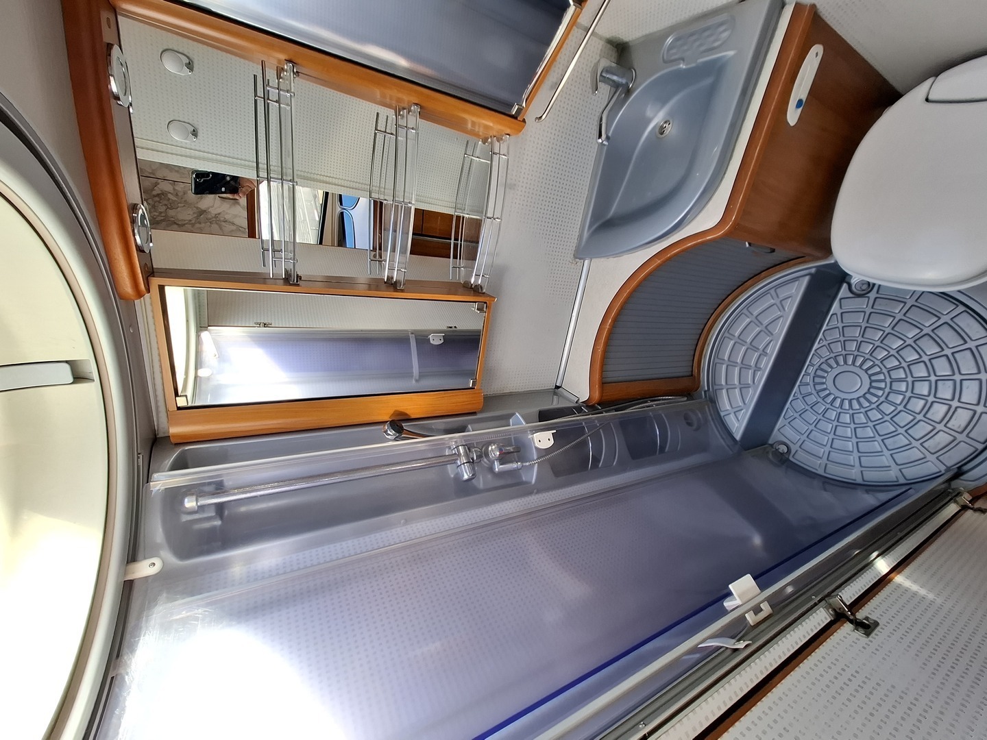 HOBBY T 500 GESC VAN Exclusive 2008