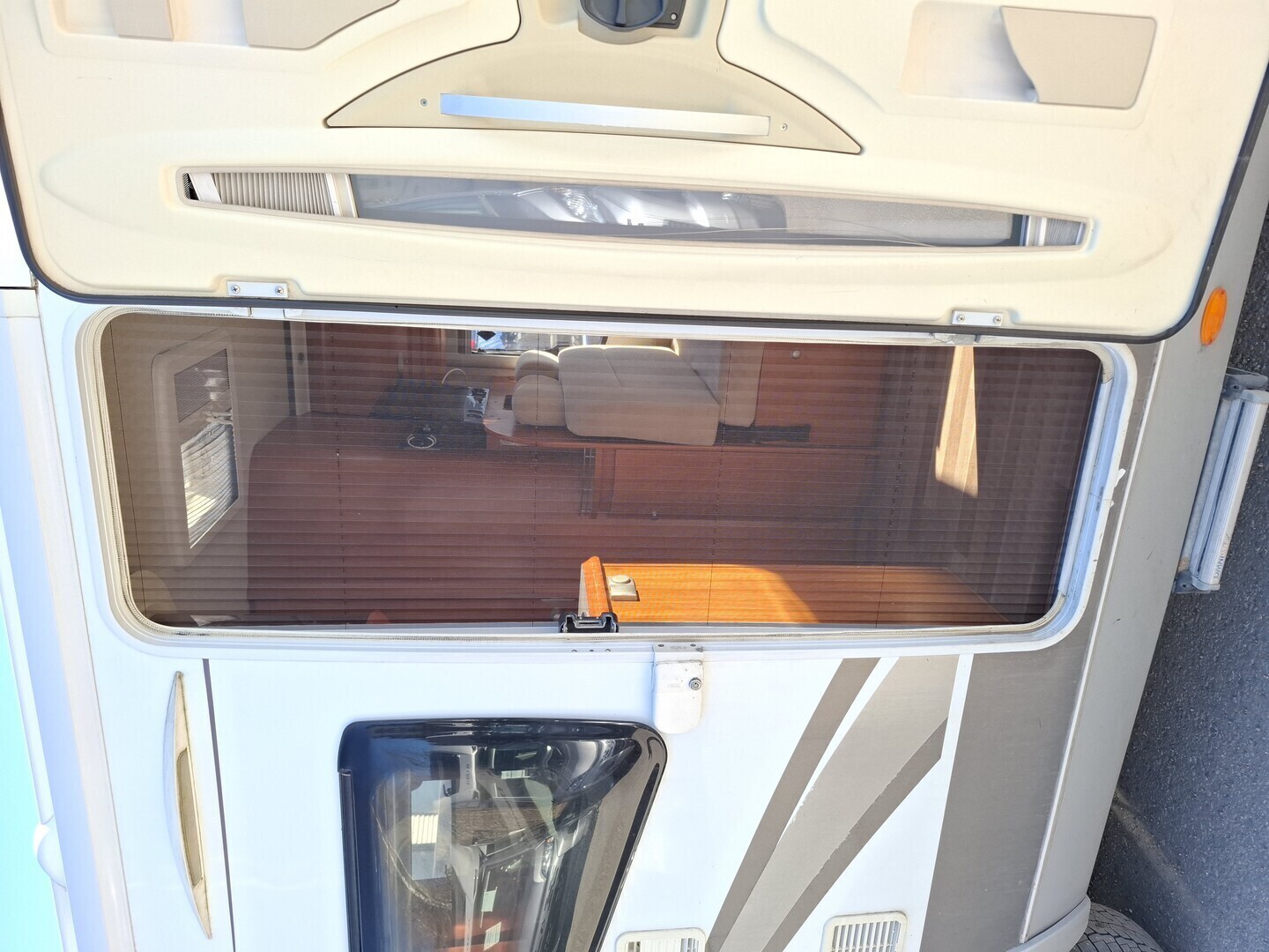 HOBBY T 500 GESC VAN Exclusive 2008