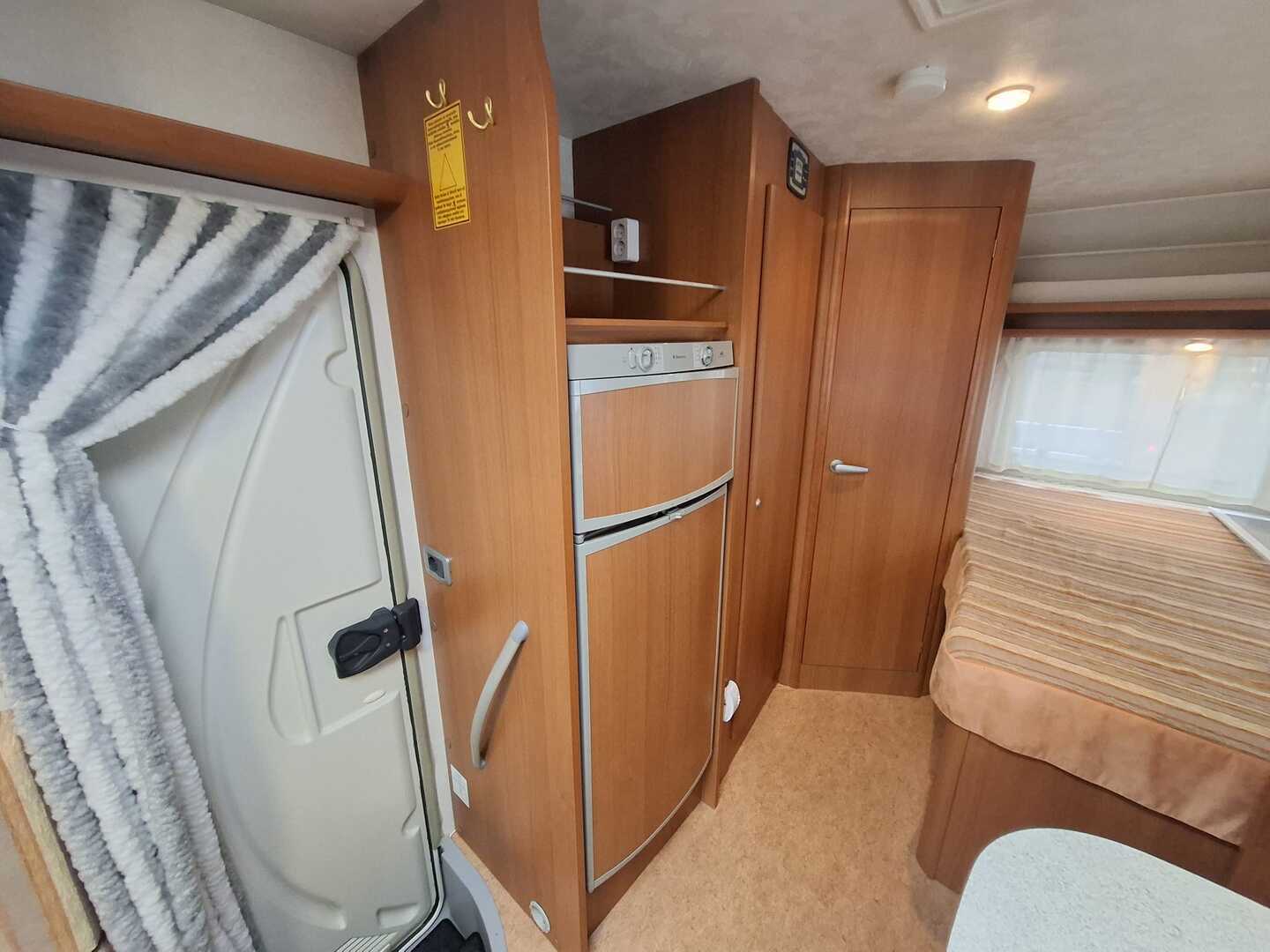 ELNAGH Duke 420 L 2009