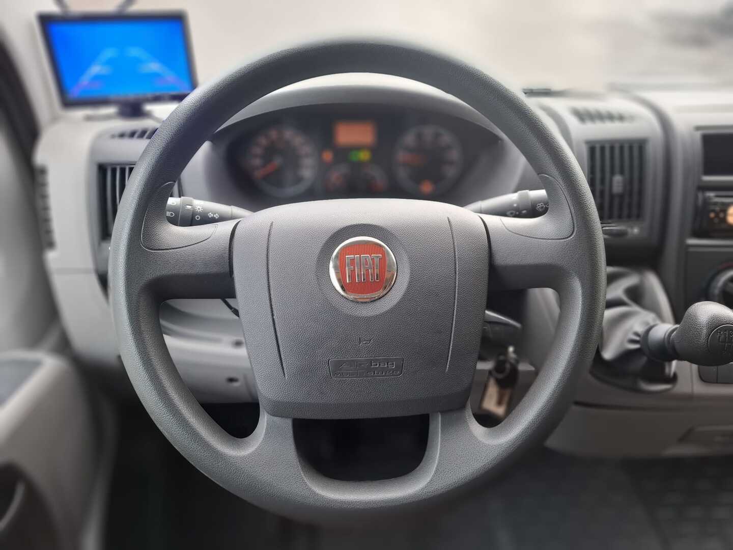 ELNAGH Duke 420 L 2009