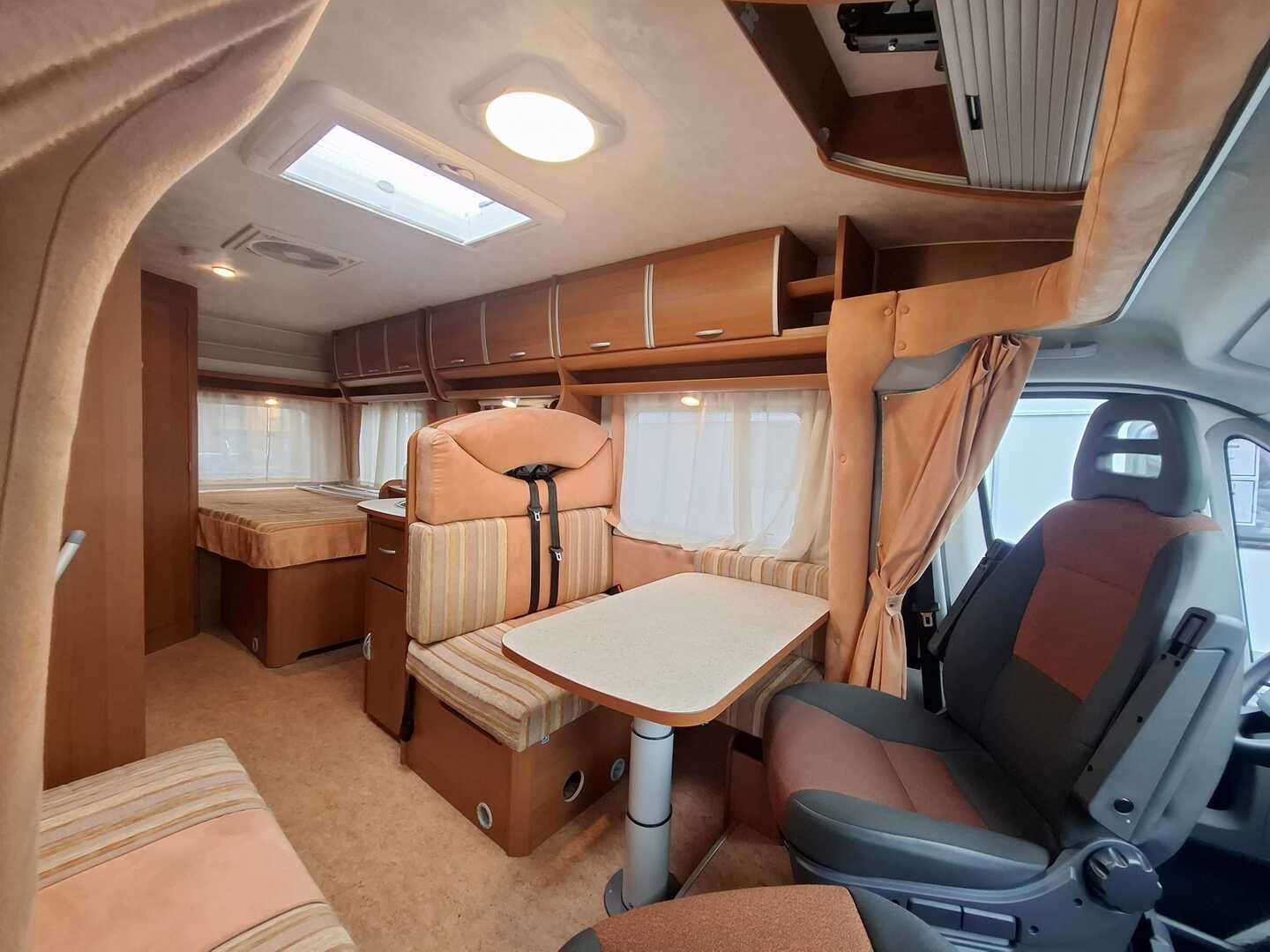 ELNAGH Duke 420 L 2009