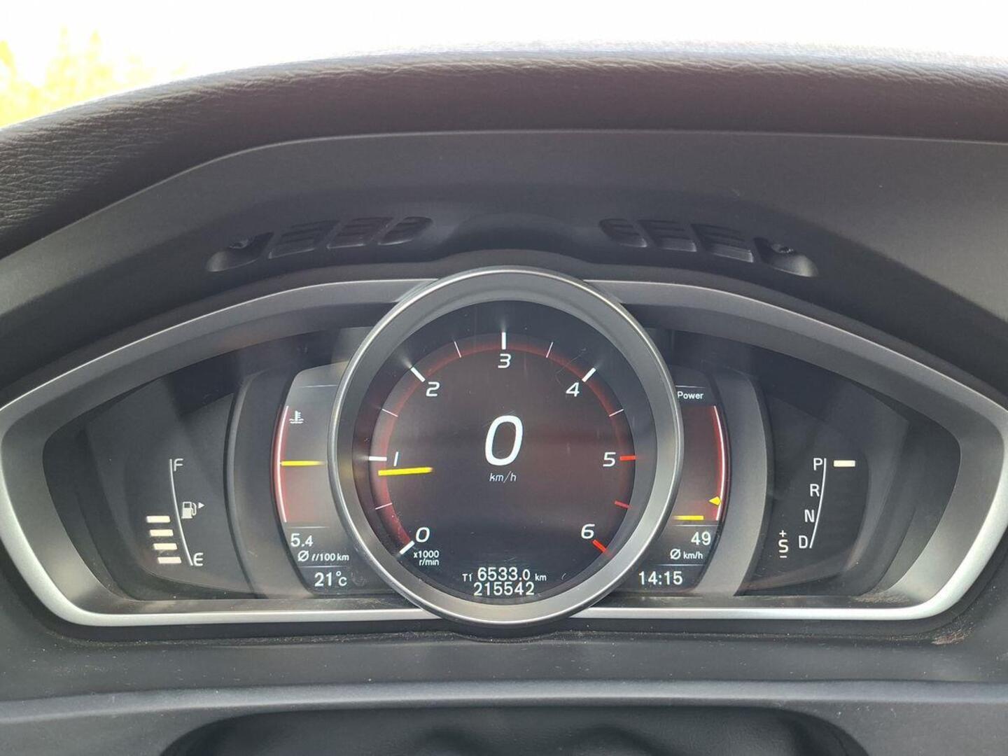 VOLVO V40 Cross Country 2015