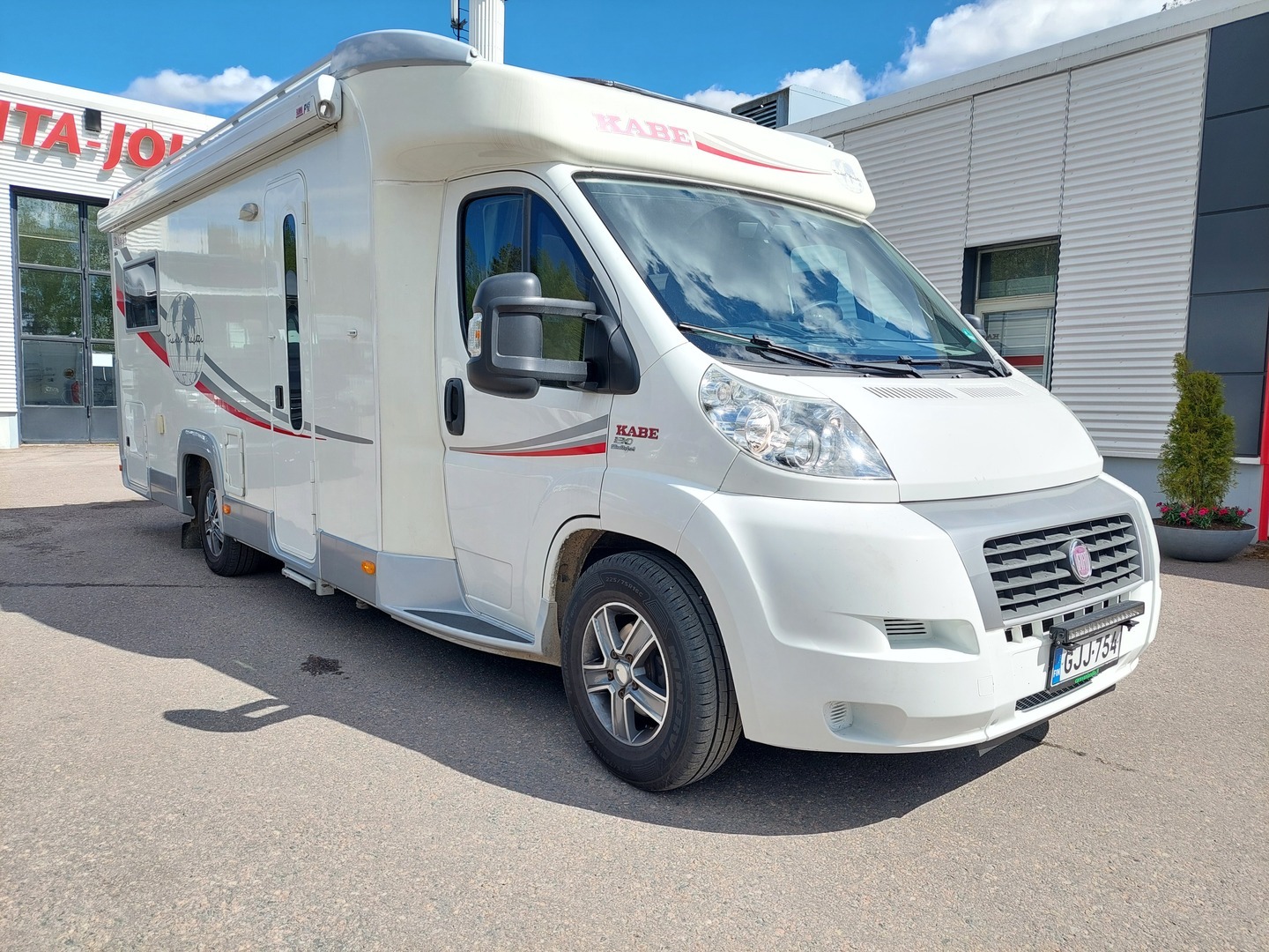 KABE Travel Master 740 LB 2011