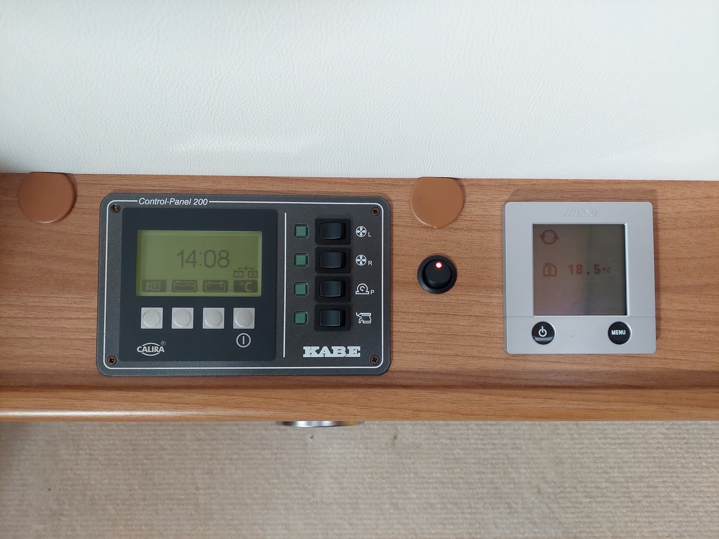 KABE Travel Master 740 LB 2011