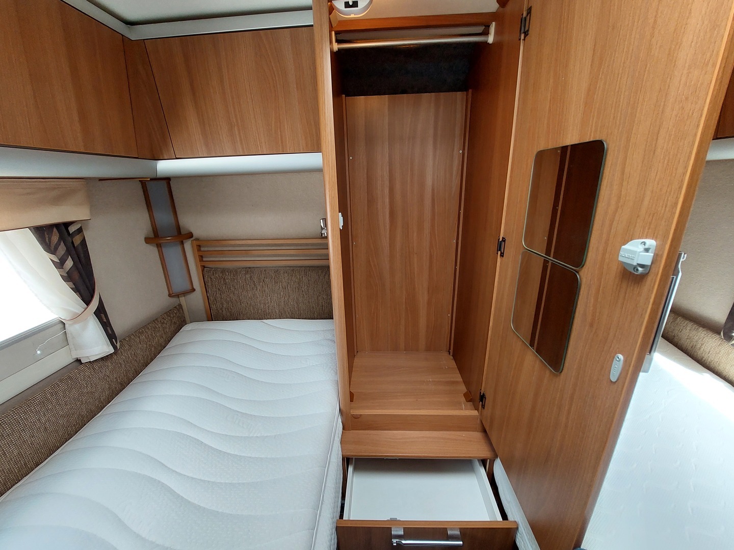 KABE Travel Master 740 LB 2011