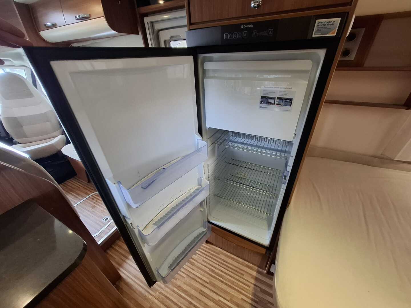 ADRIA Matrix Plus 650 SF 2013