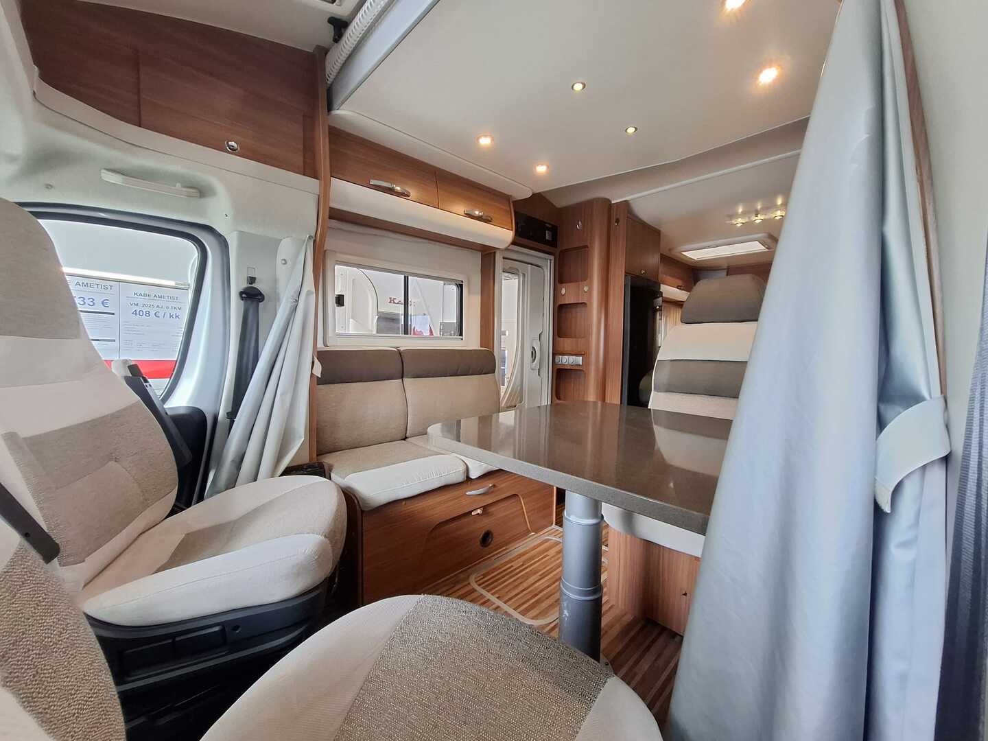ADRIA Matrix Plus 650 SF 2013