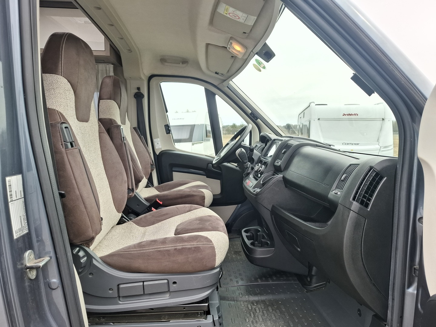 PÖSSL 2 WIN 640 VAN 2018