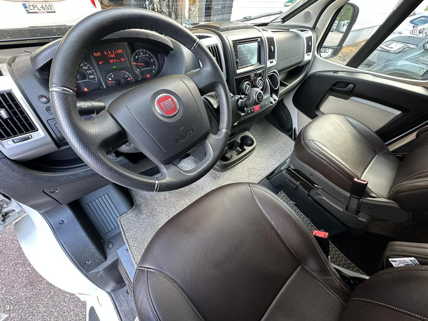 KABE Travel Master Classic 740 LGB 2021