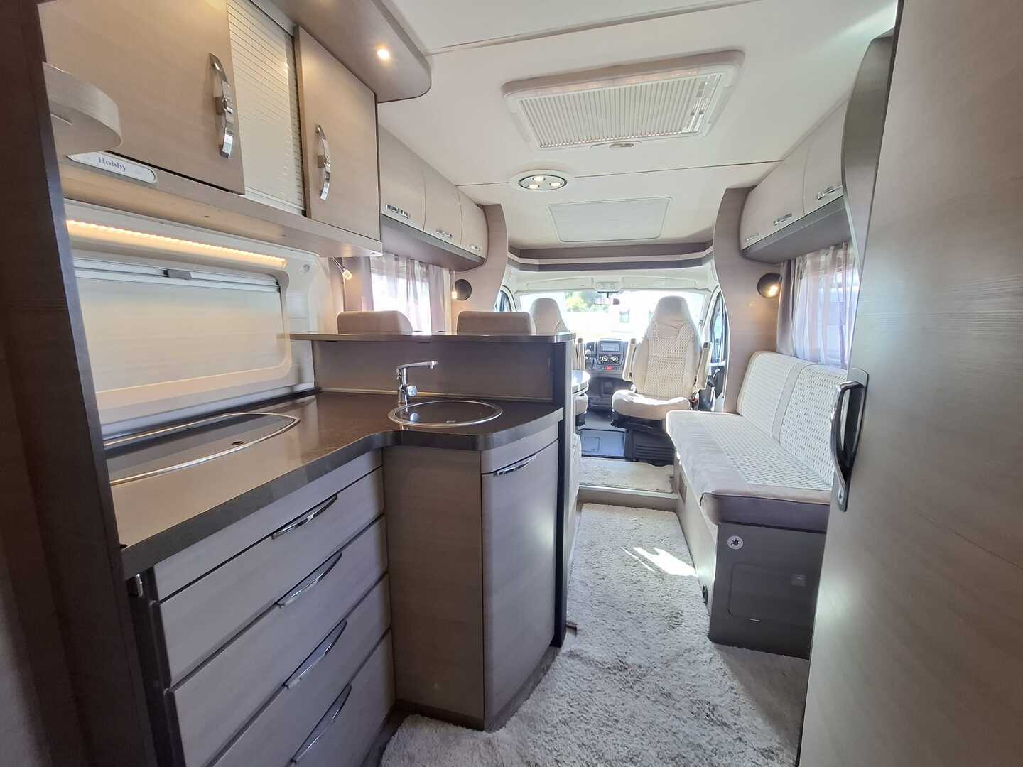 HOBBY Optima De Luxe T65 FL 2018