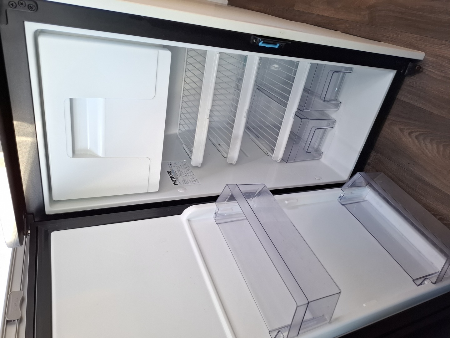 SUNLIGHT Cliff VAN 600 2022