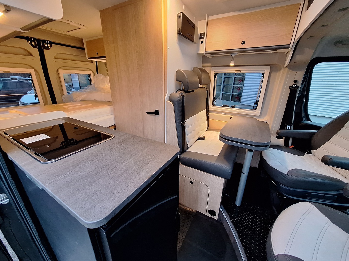 SUNLIGHT Cliff VAN 540 2023