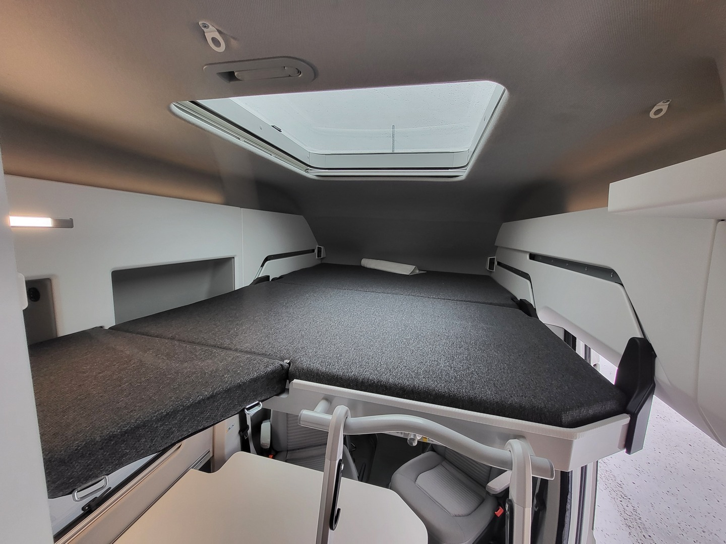 VOLKSWAGEN GRAND CALIFORNIA 600 2023
