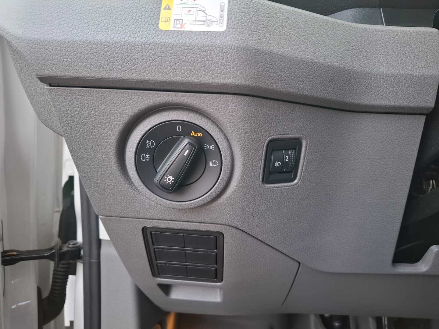 VOLKSWAGEN GRAND CALIFORNIA 600 2023