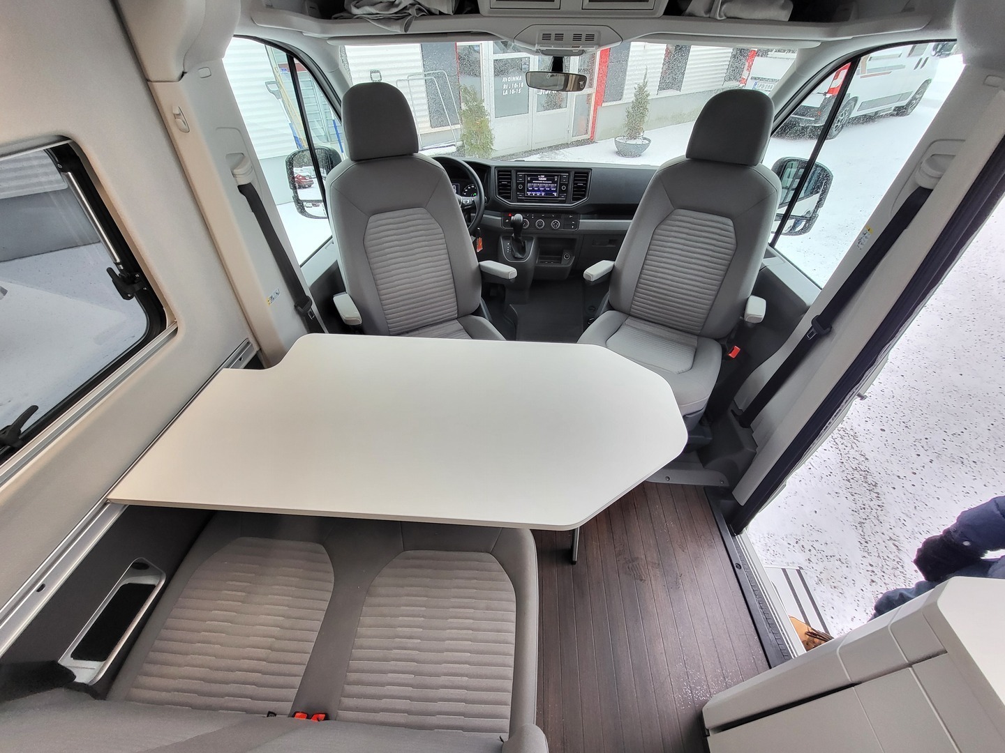 VOLKSWAGEN GRAND CALIFORNIA 600 2023