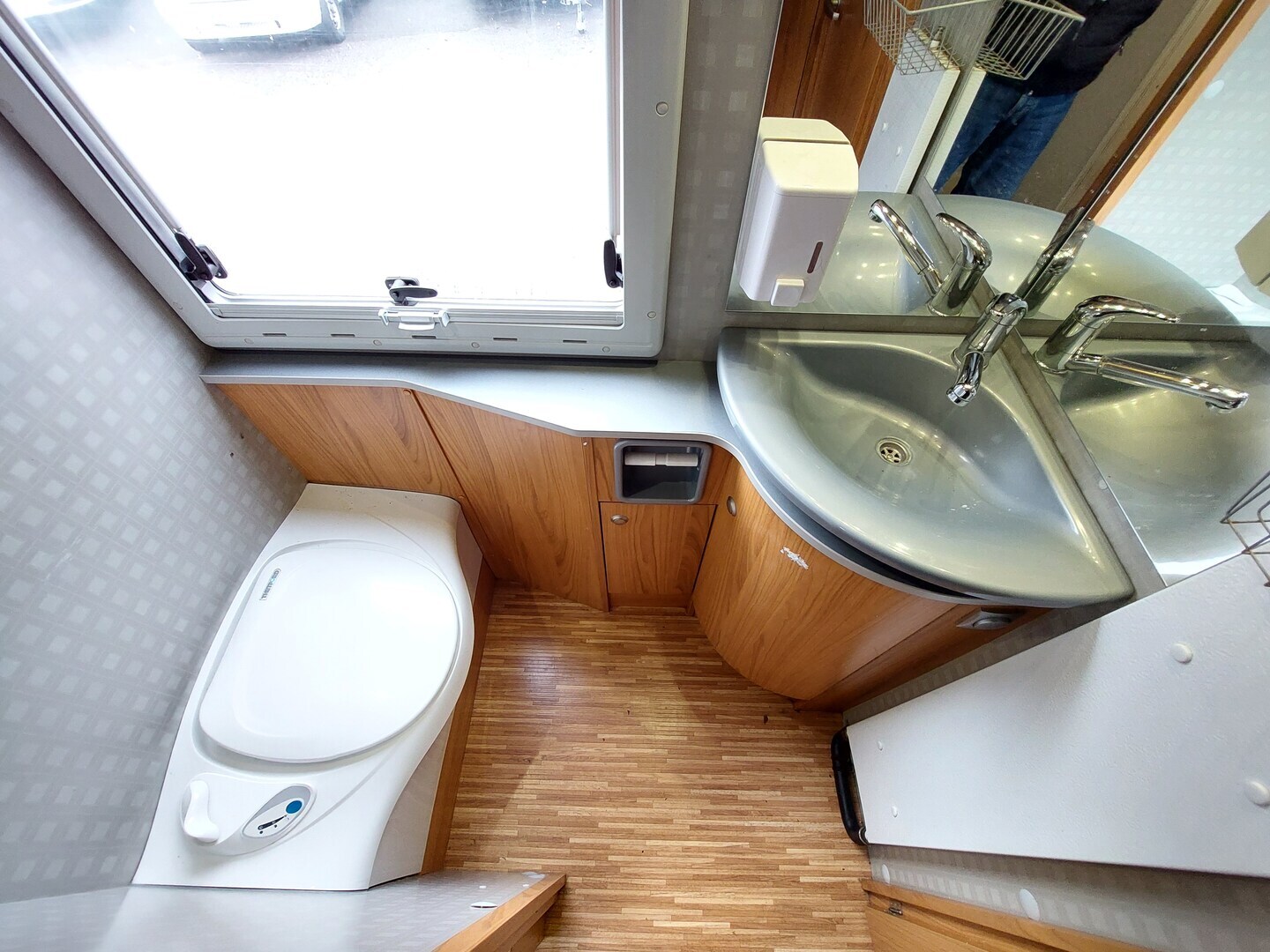 BÜRSTNER Argos A 747 2007