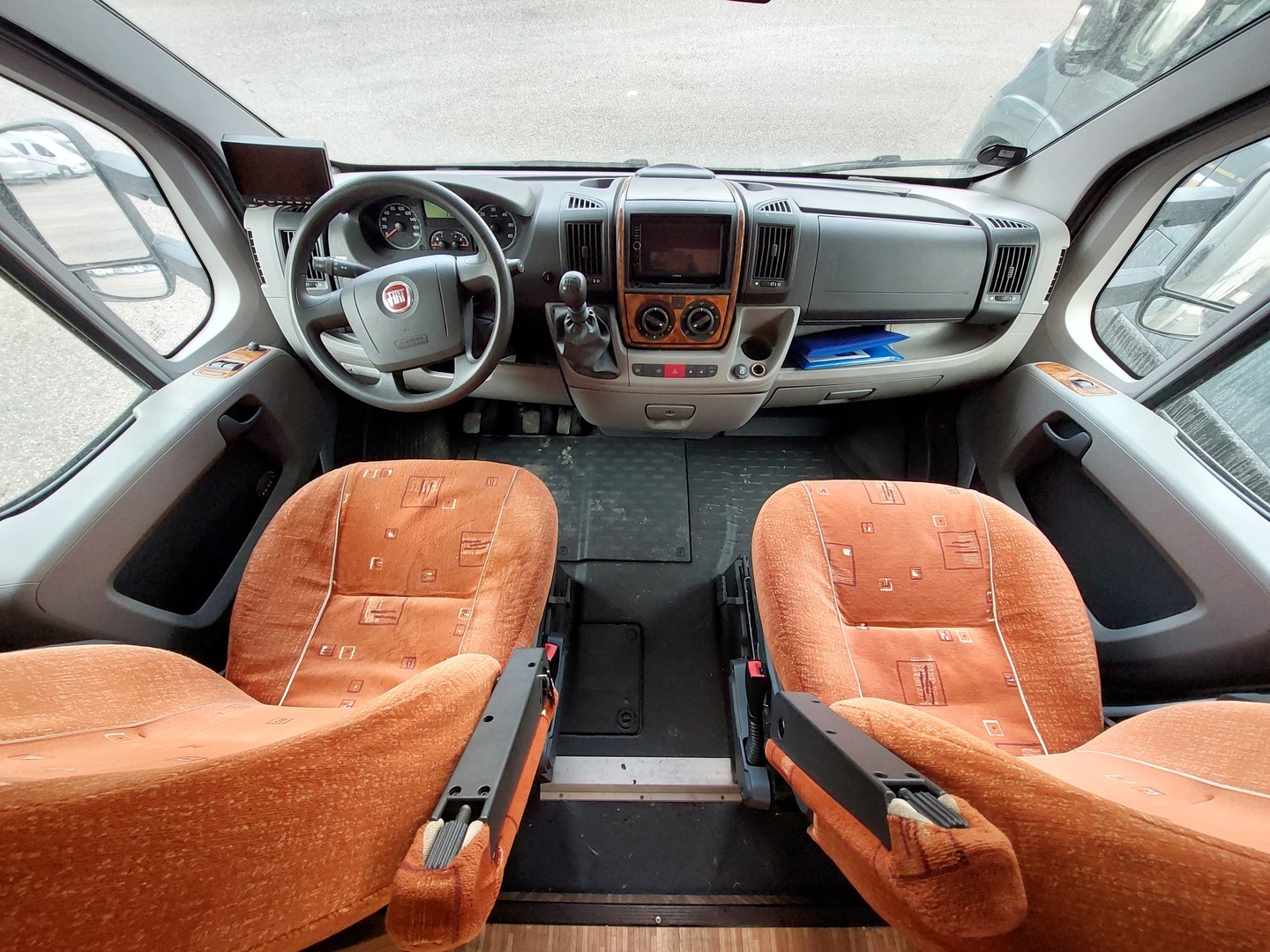 BÜRSTNER Argos A 747 2007