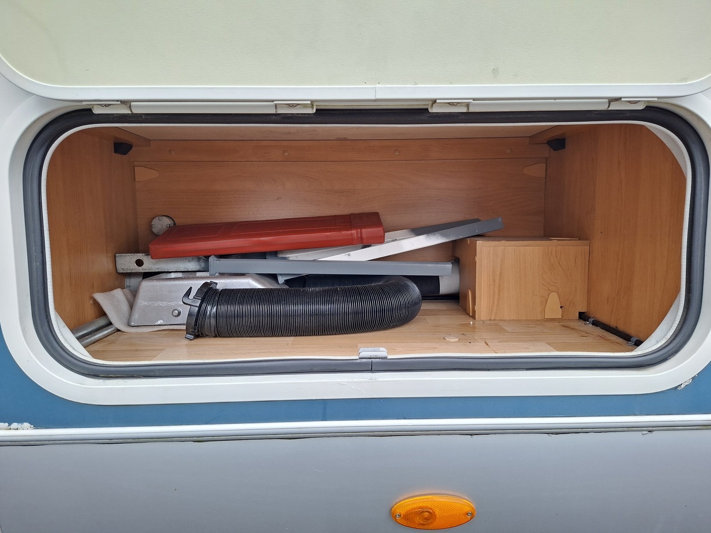 HOBBY T 600 FC 2006