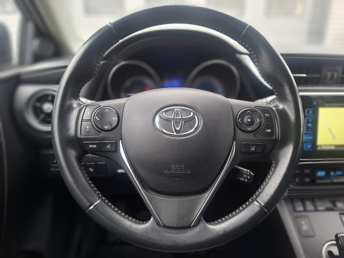 TOYOTA Auris 2018