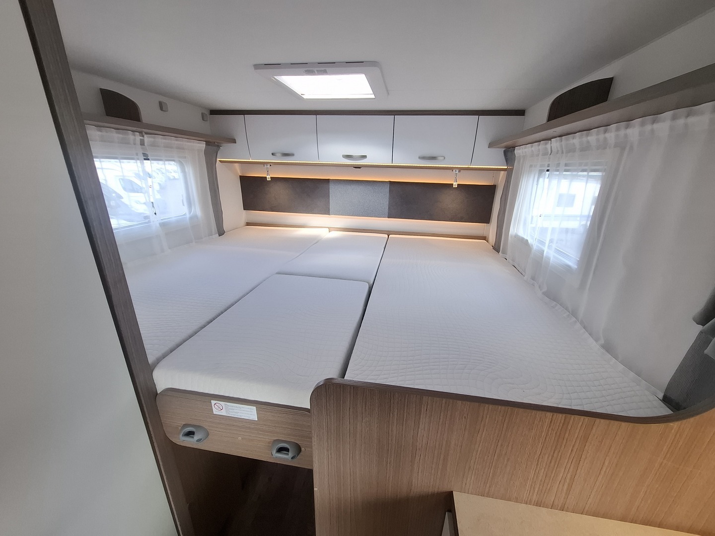 CARADO I 338 Edition 15 2024