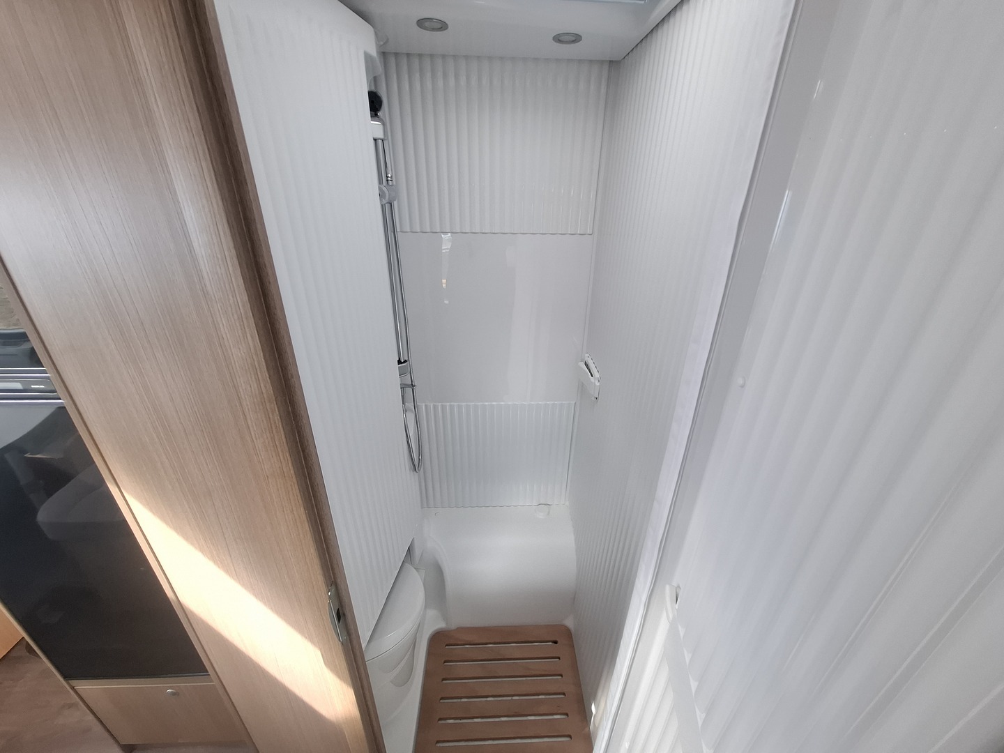 CARADO I 338 Edition 15 2024