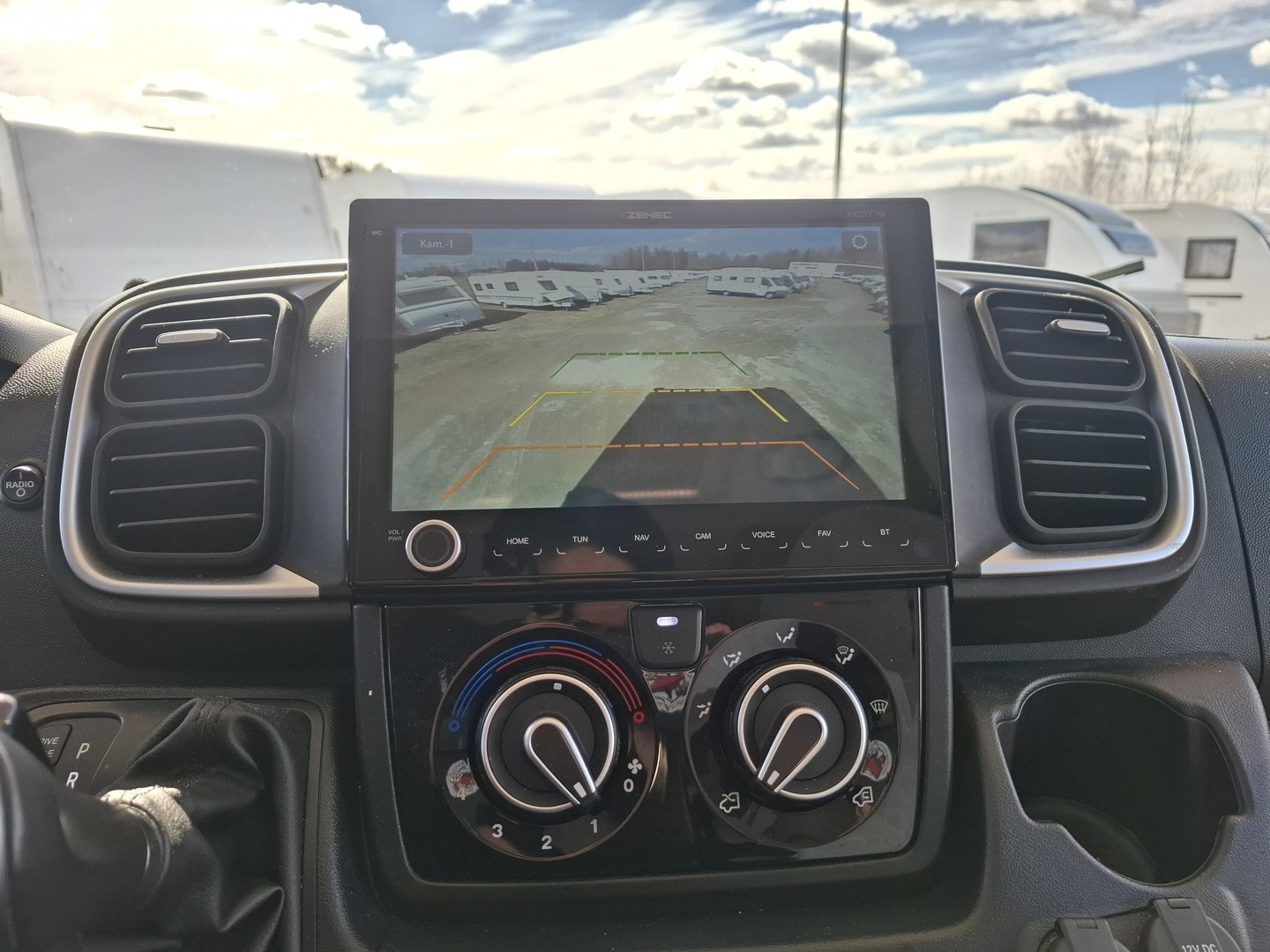 CARADO I 338 Edition 15 2024