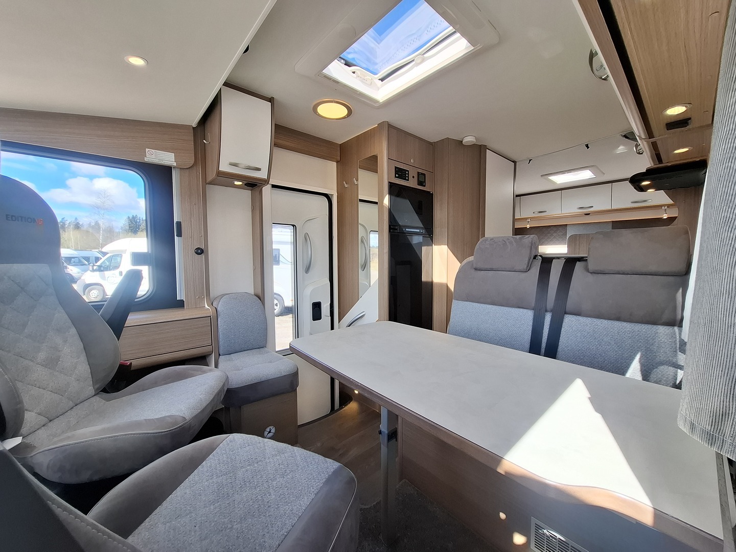 CARADO I 338 Edition 15 2024