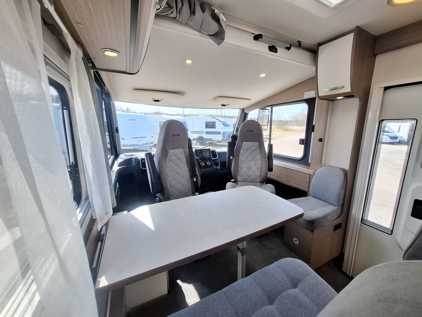 CARADO I 338 Edition 15 2024