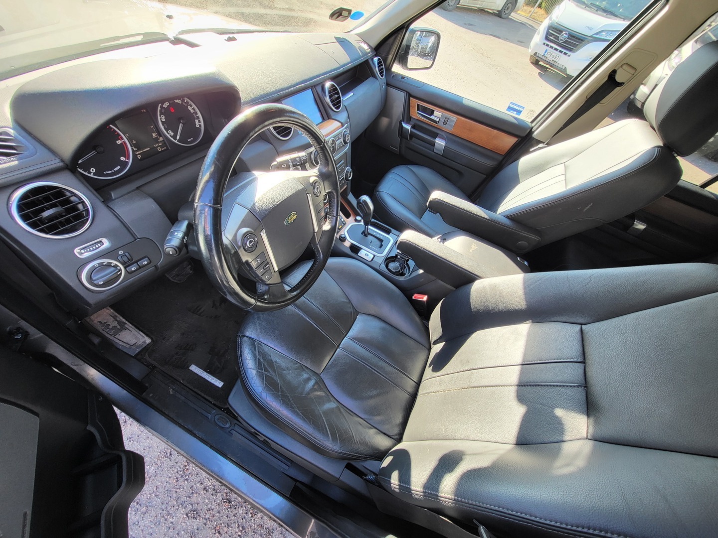 LAND ROVER Discovery 2010