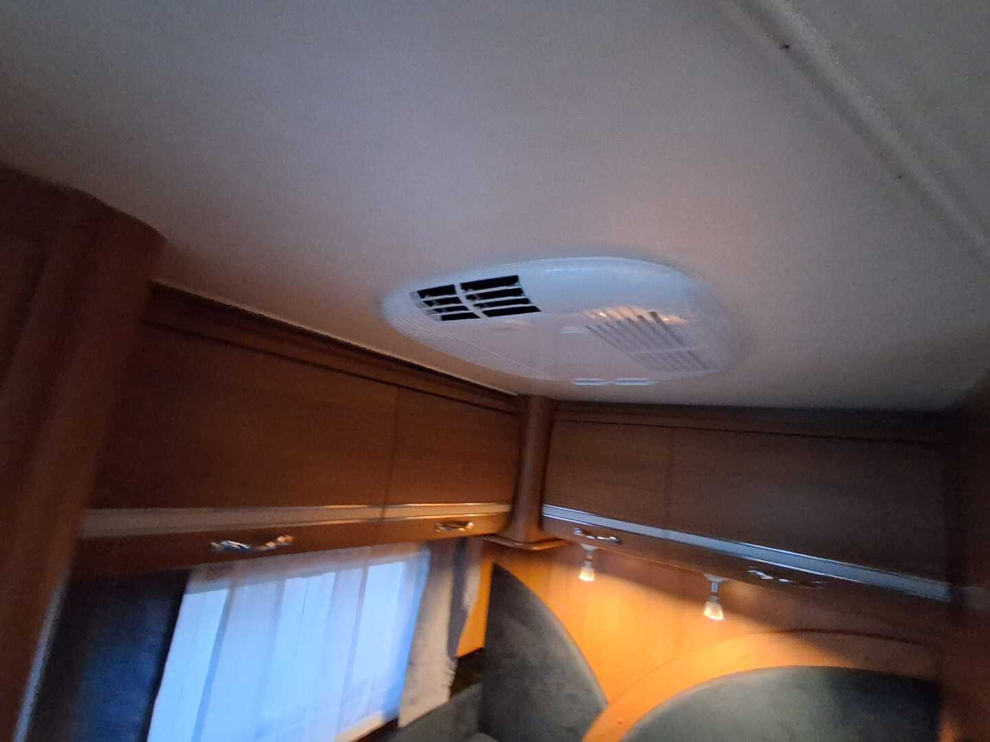 LMC LIBERTY CRUISER T 592 G 2011