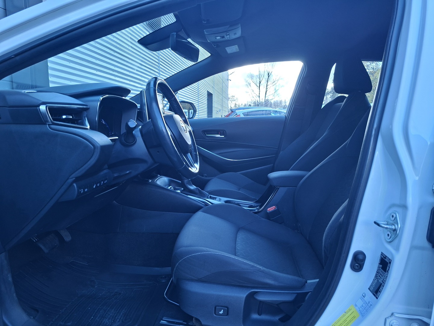 TOYOTA Corolla 2021