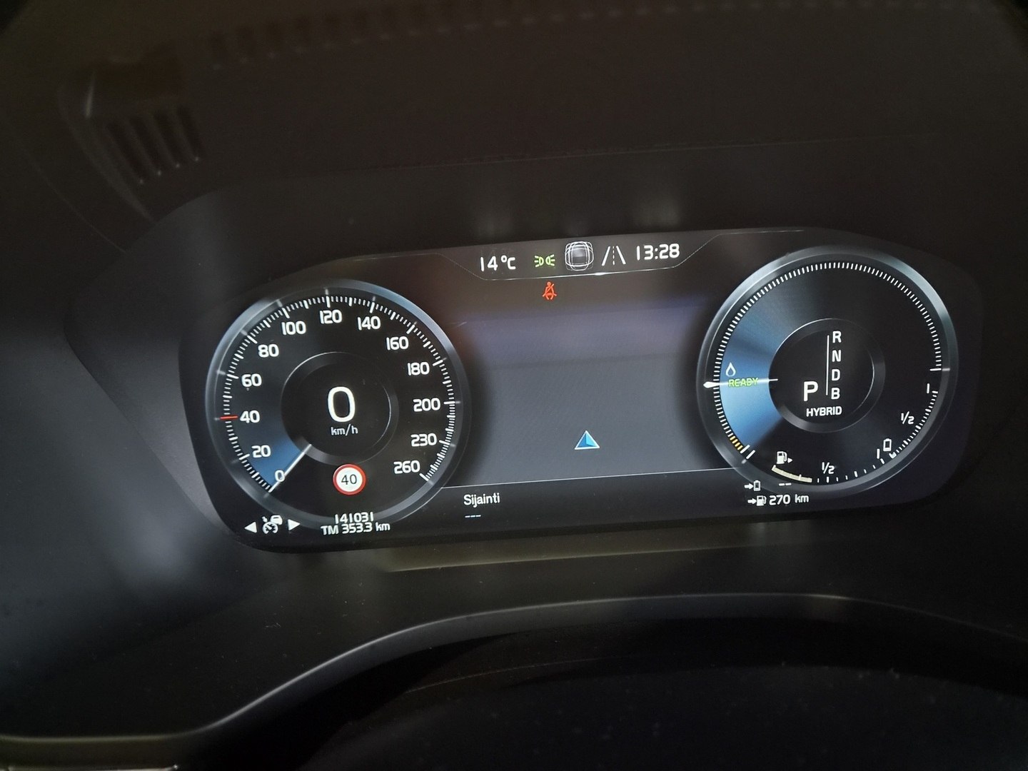 VOLVO XC60 7