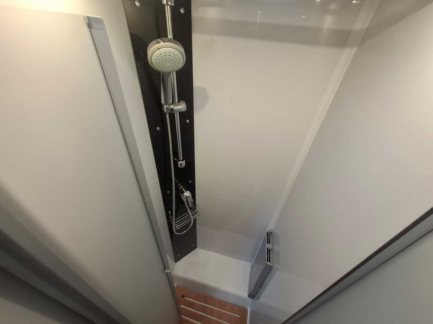 DETHLEFFS Trend T 7057 DBM EB 2024