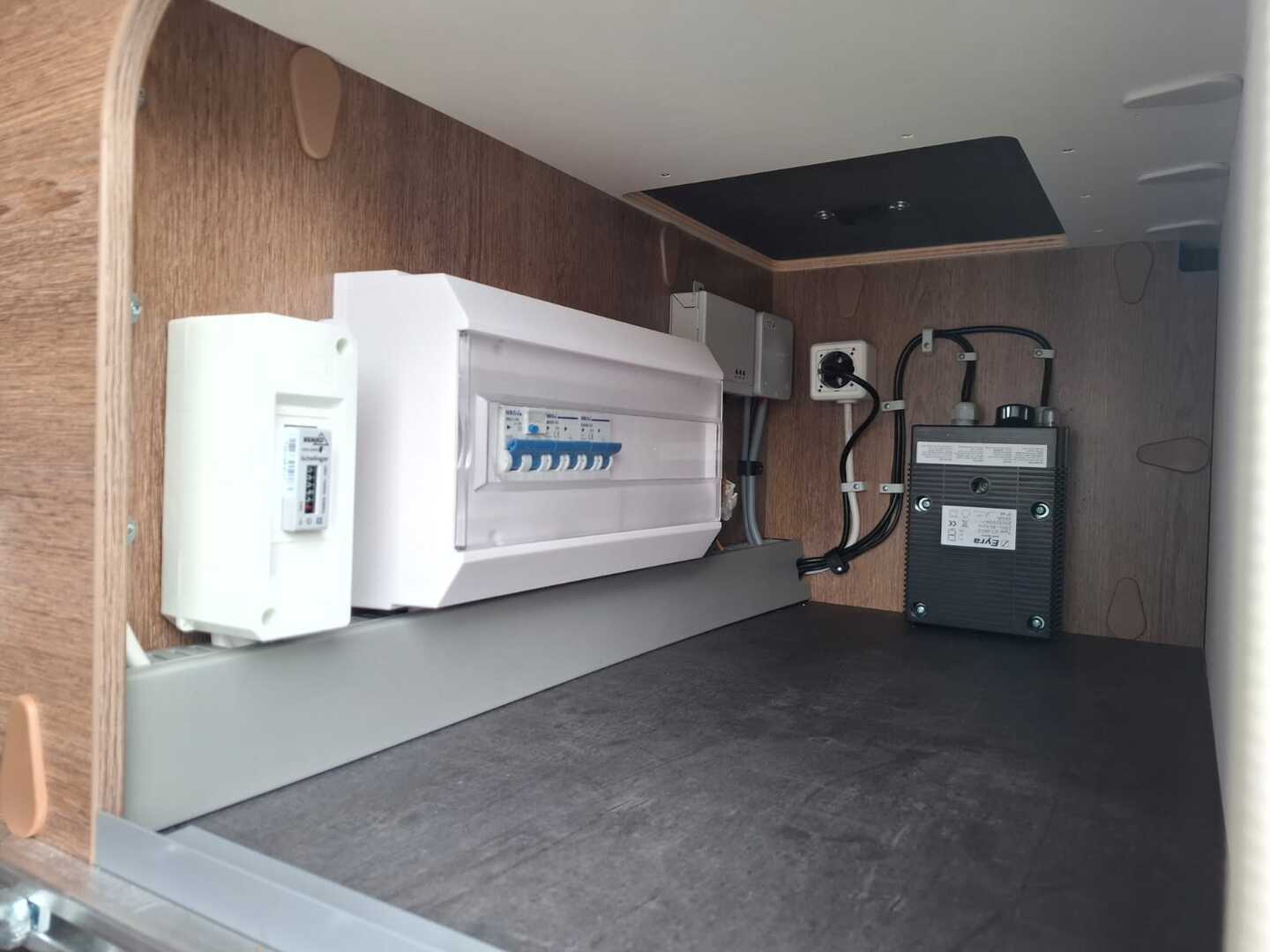 DETHLEFFS Trend T 7057 DBM EB 2024