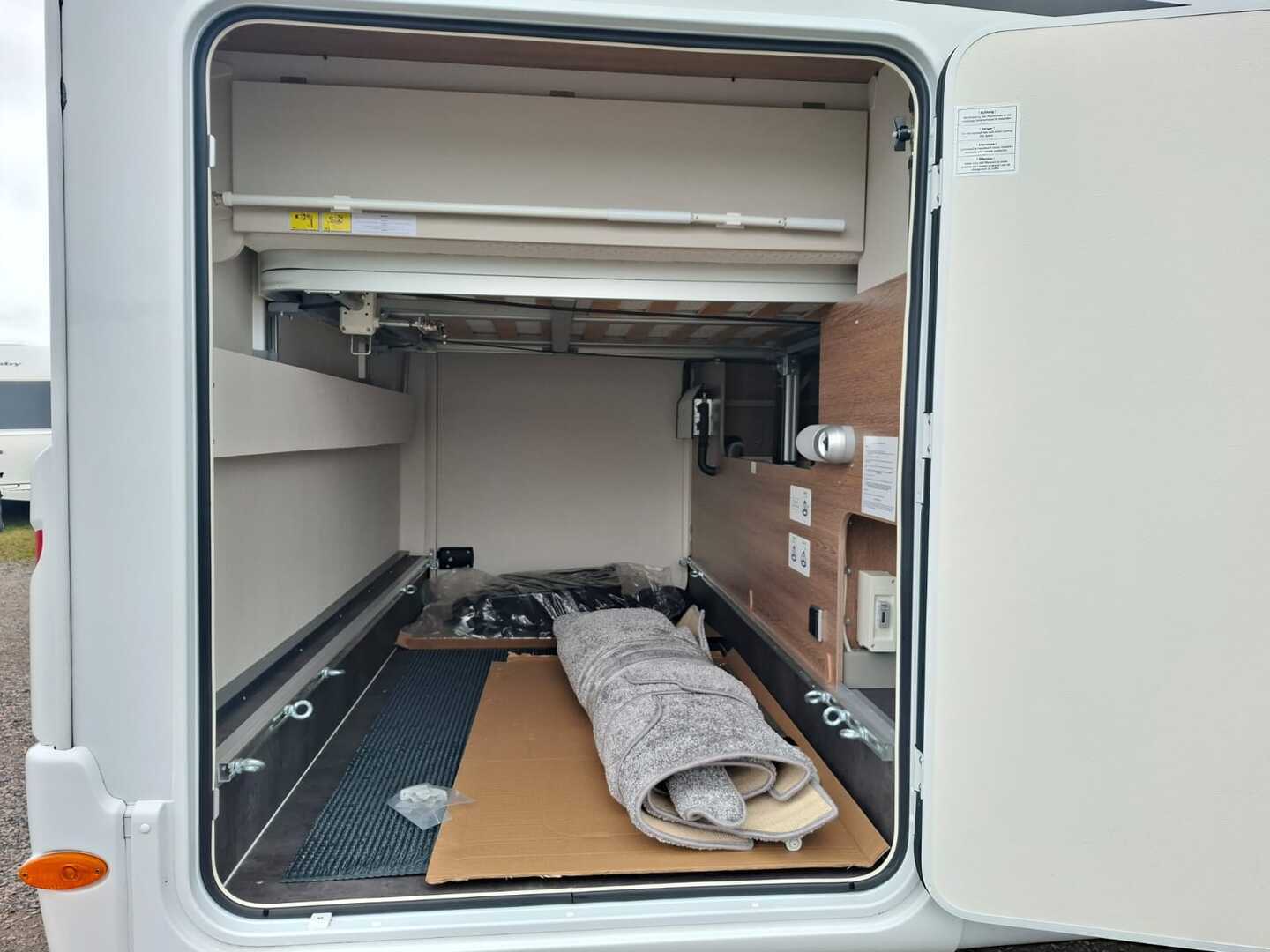 DETHLEFFS Trend T 7057 DBM EB 2024