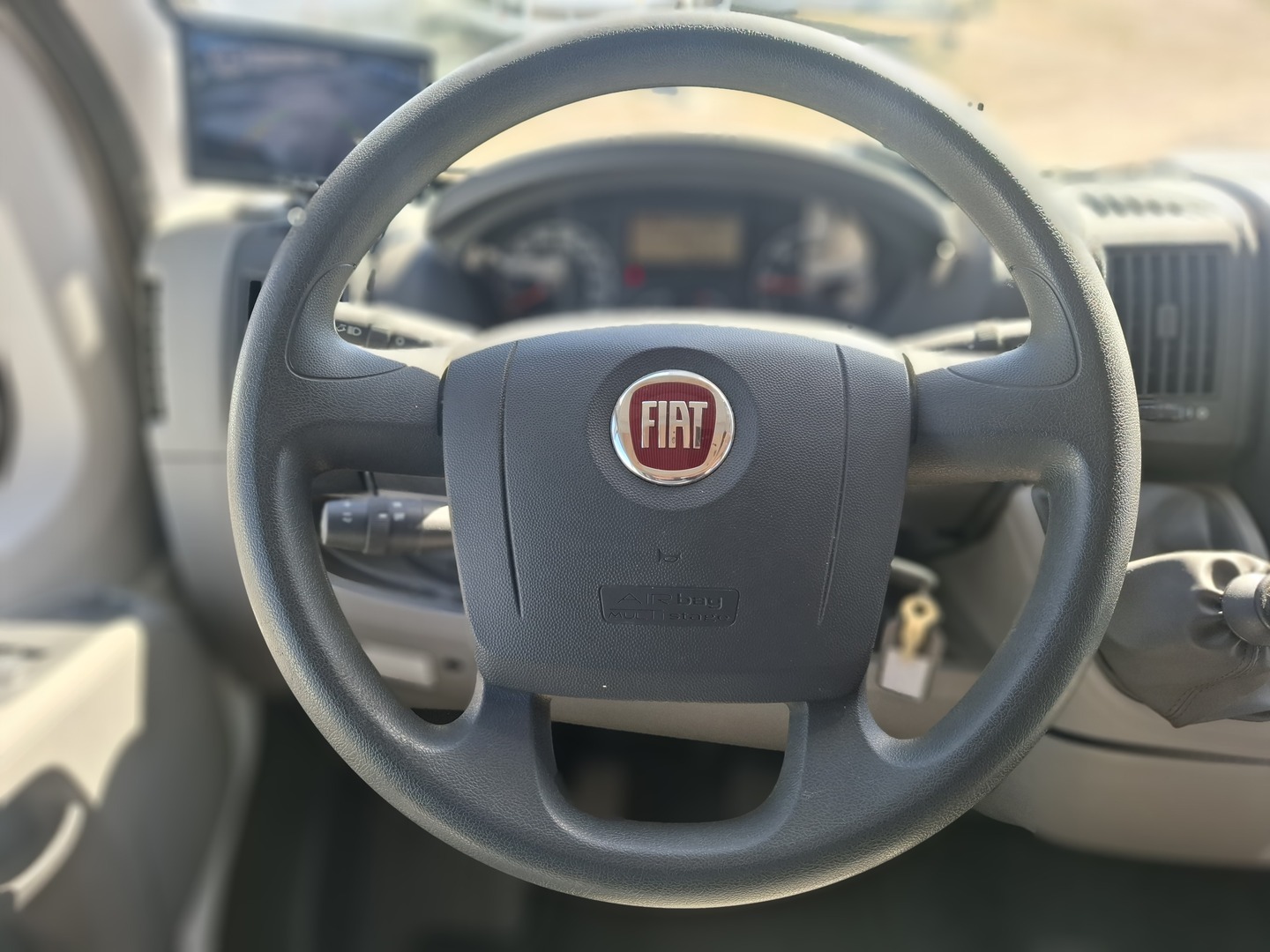 ADRIA Coral Plus 660 SL 2009