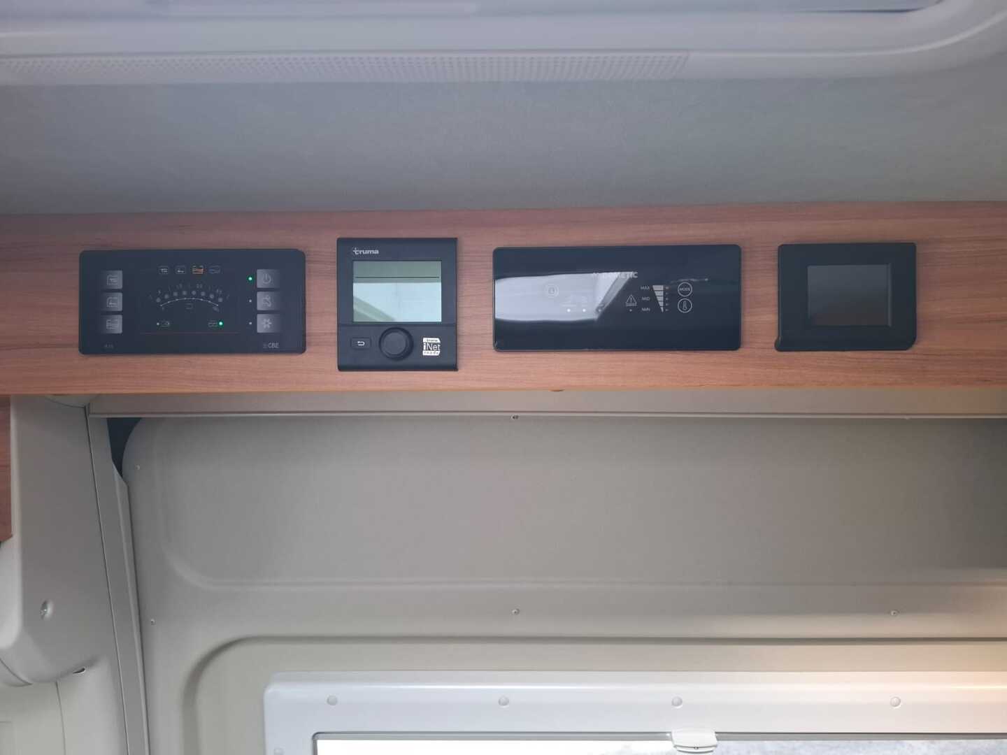 PÖSSL SUMMIT 600 PLUS 2021