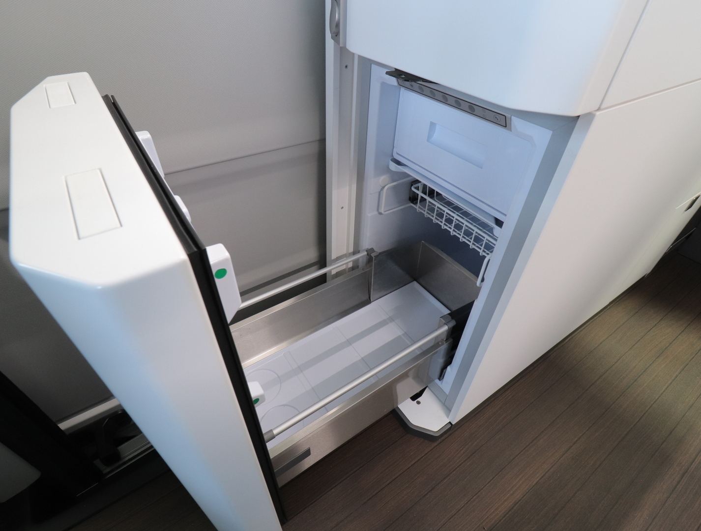 VOLKSWAGEN GRAND CALIFORNIA 600 2023