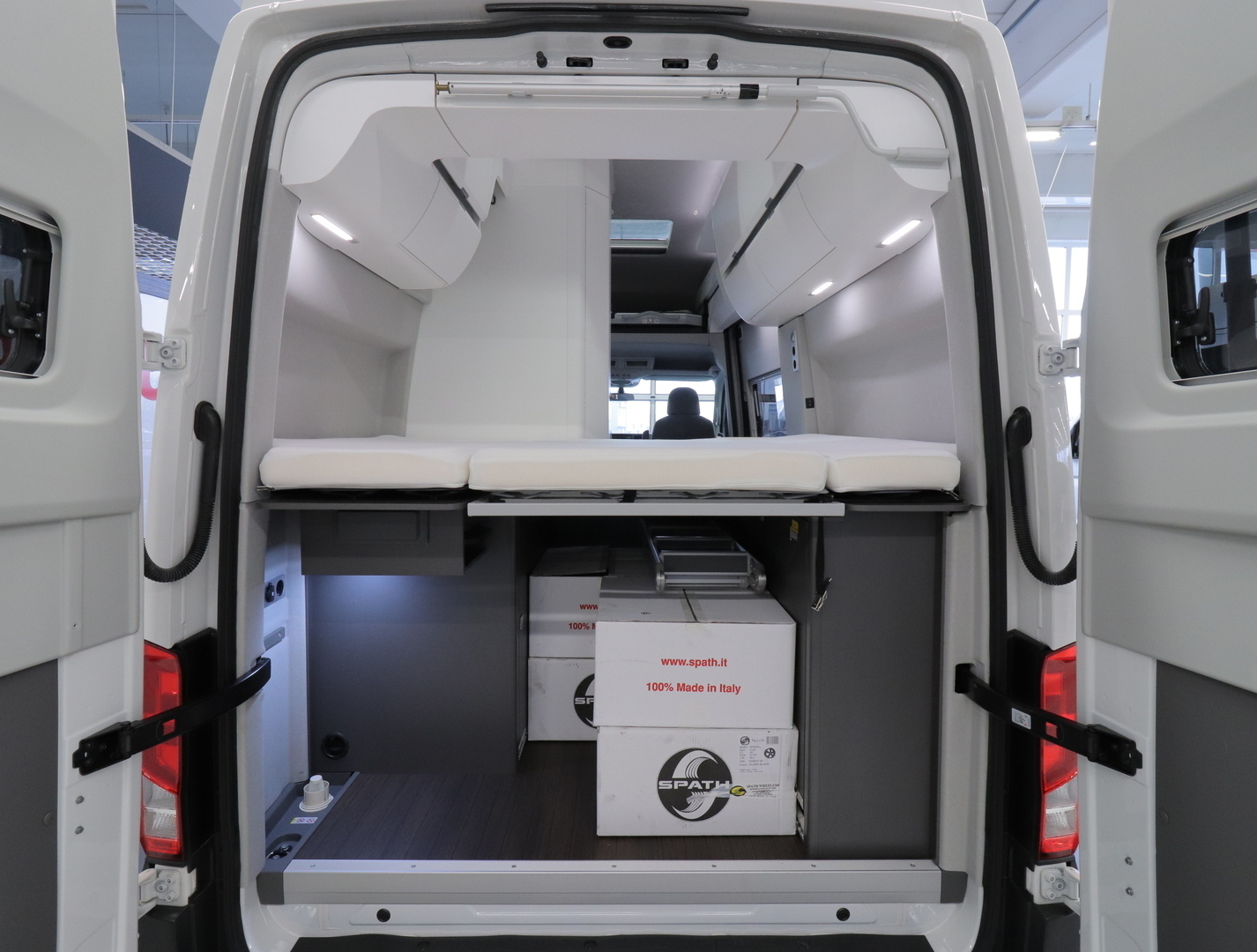 VOLKSWAGEN GRAND CALIFORNIA 600 2023