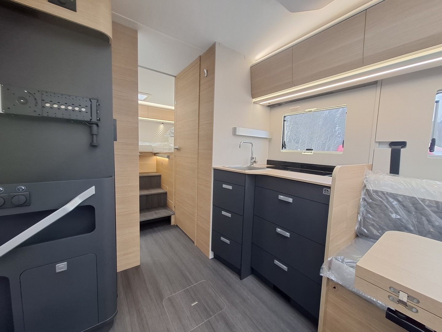 ADRIA Coral 670 DL 60 Years Selection 2026