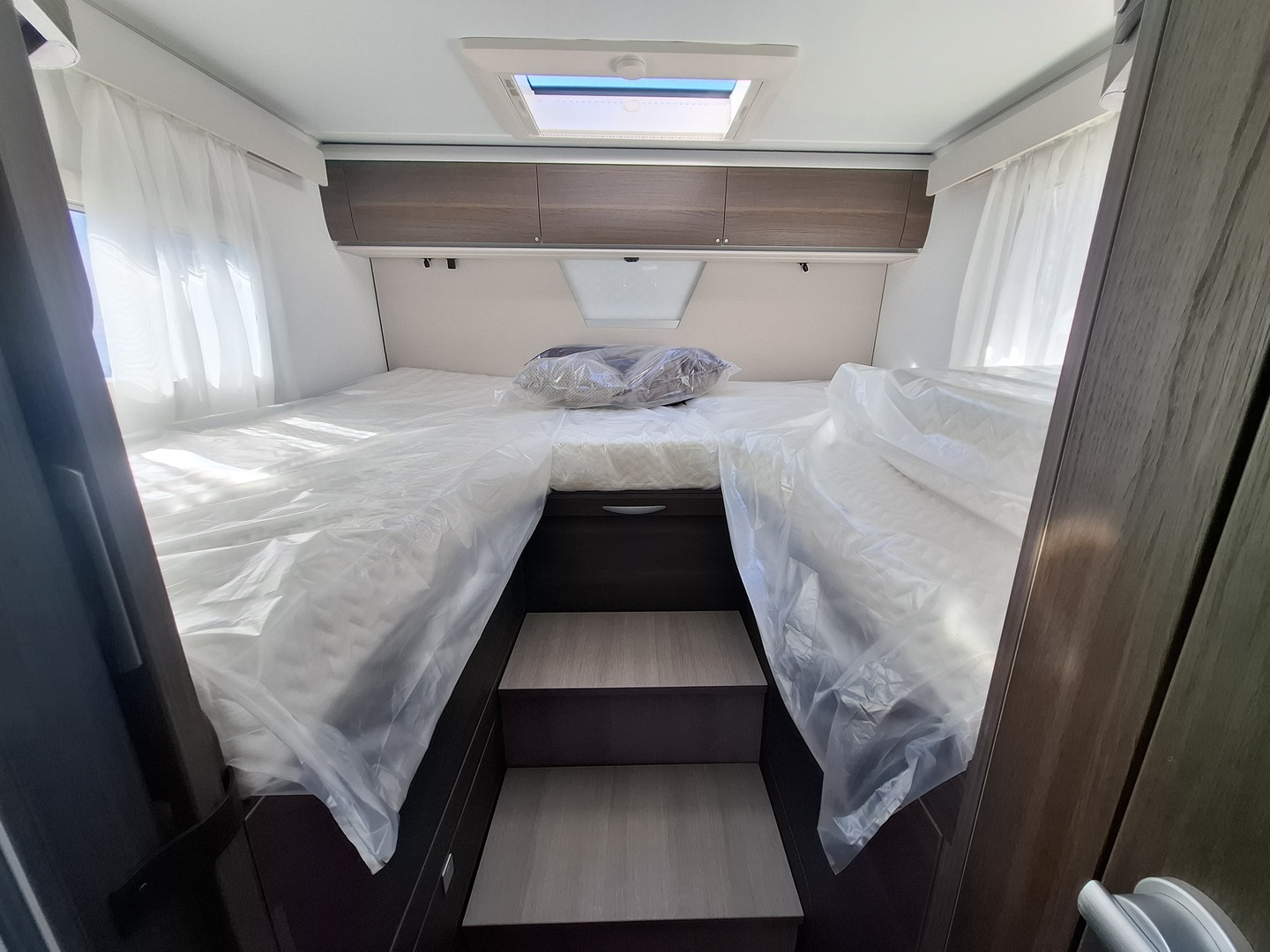 ADRIA MATRIX SUPREME 670 DL 2026
