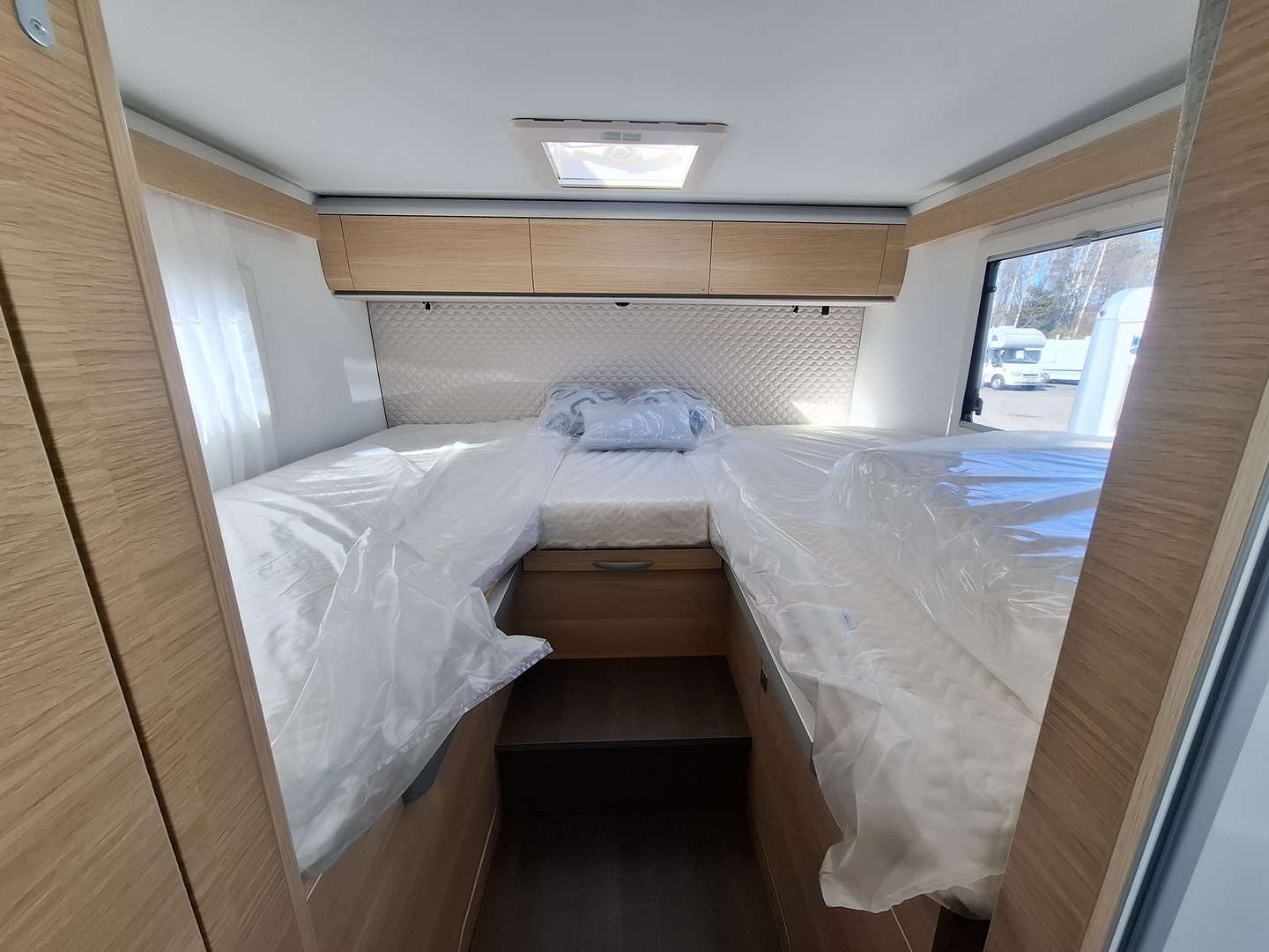 ADRIA Matrix 670 SL 60 Years Selection 2026