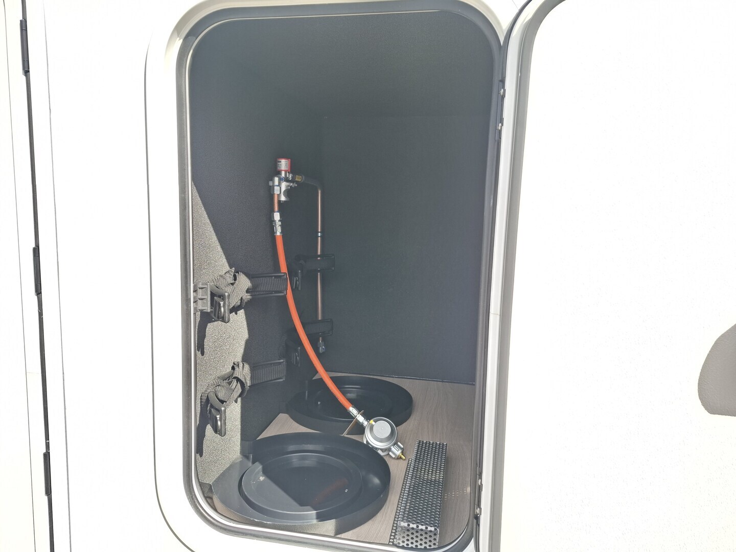 KABE Travel Master Classic 740 LGB 2026