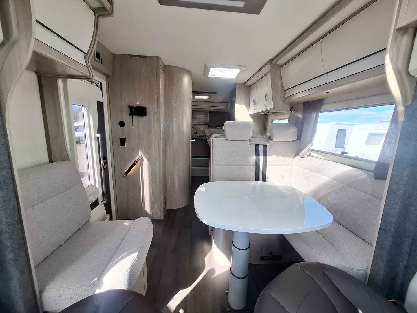 KABE Travel Master Classic 740 LGB 2026