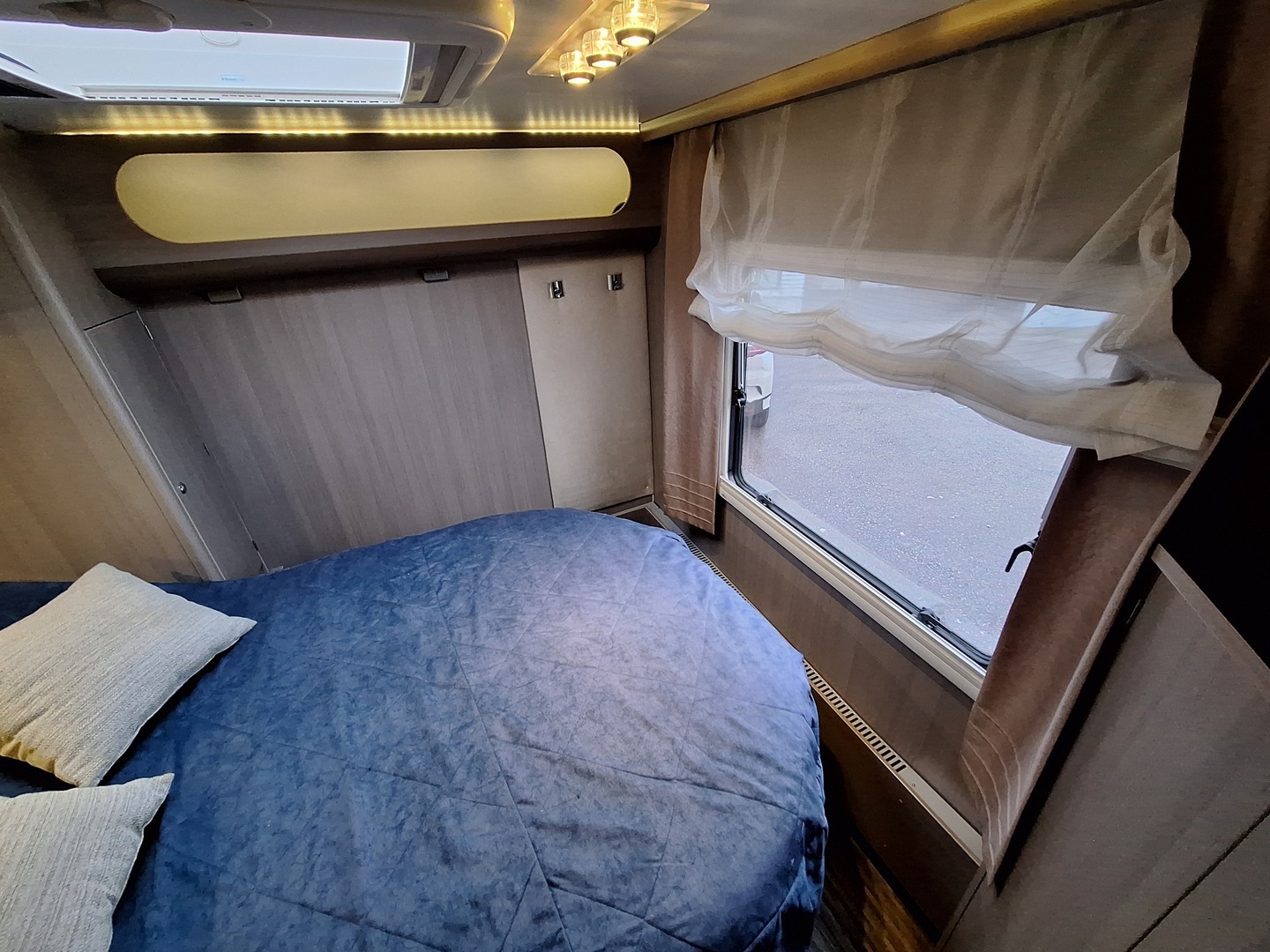 ADRIA MATRIX SUPREME 677 SC 2012